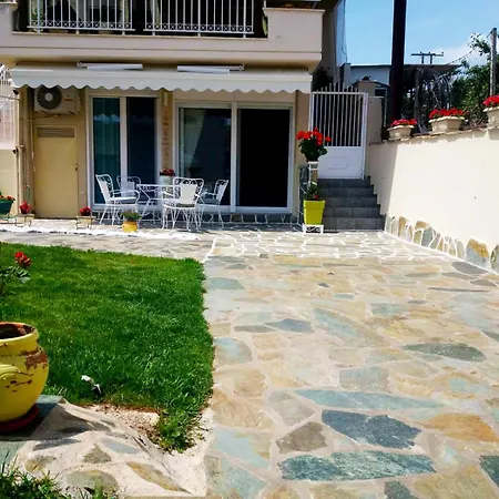 Maria's Garden House